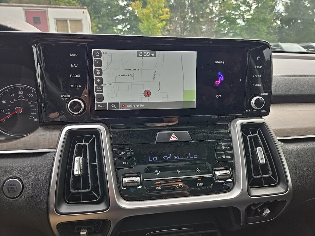 Certified 2023 Kia Sorento S w/ Panoramic Sunroof Package AWD/4WD image 19