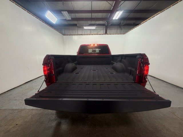 New 2026 RAM 3500 Big Horn AWD/4WD image 9