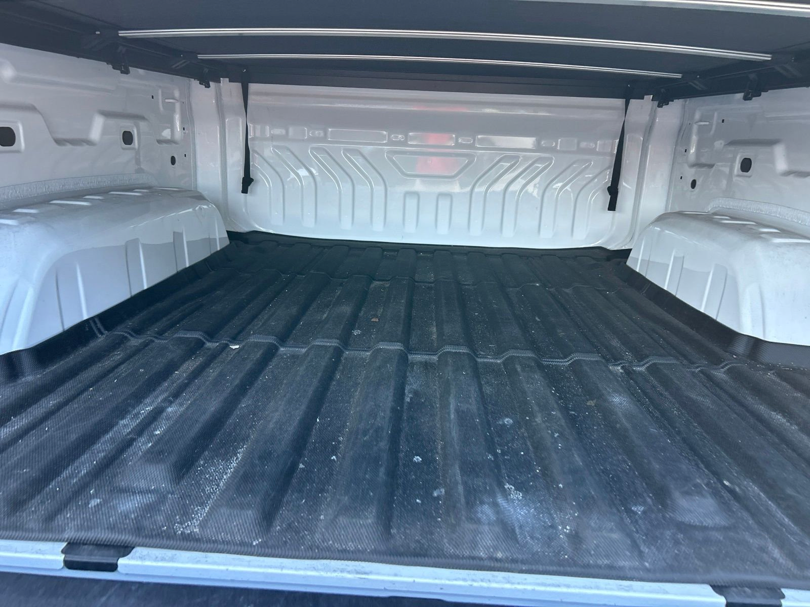 Used 2026 GMC Sierra EV Elevation AWD/4WD image 37