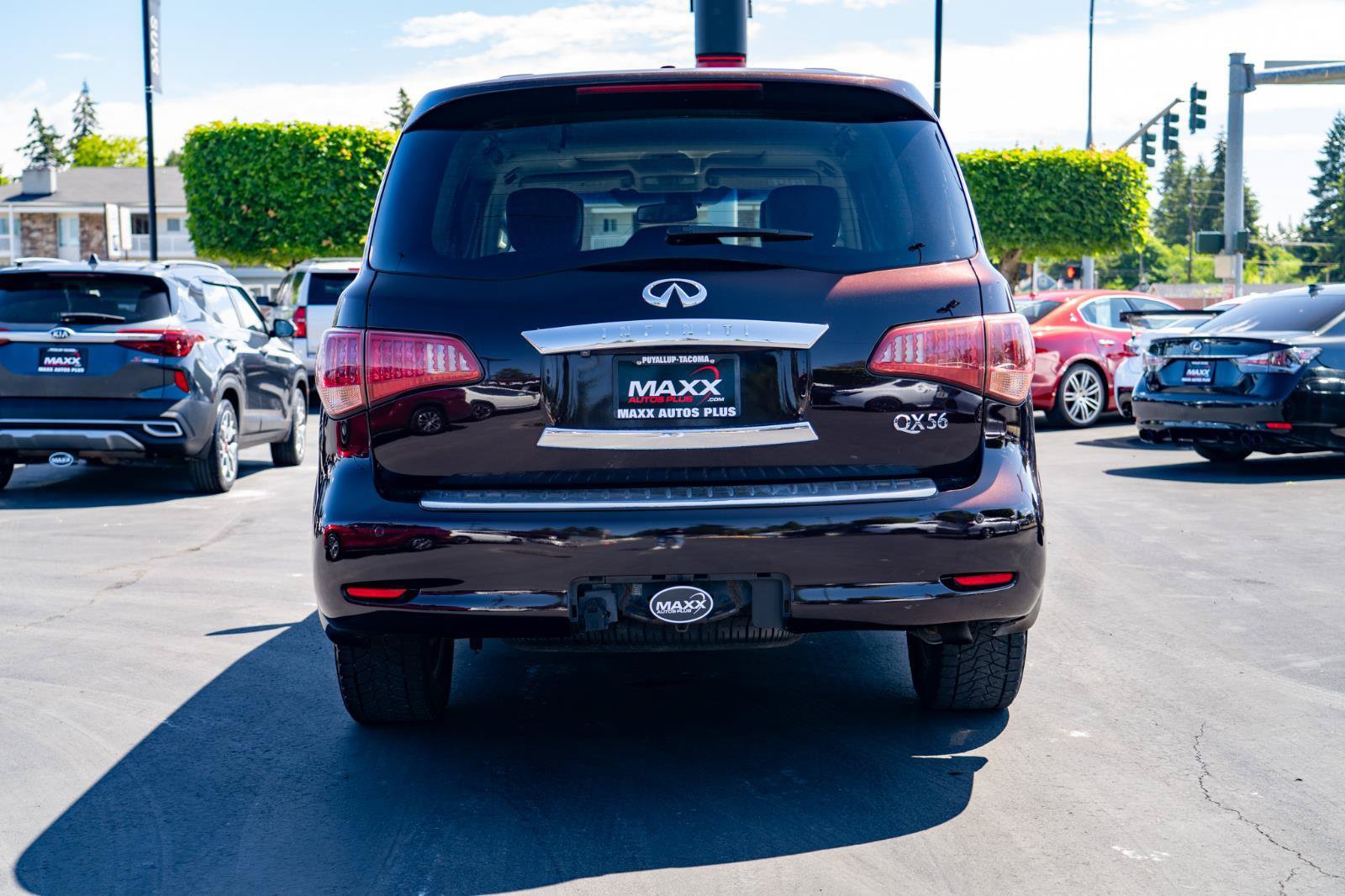 Used 2011 INFINITI QX56 4WD w/ Theater Pkg image 10