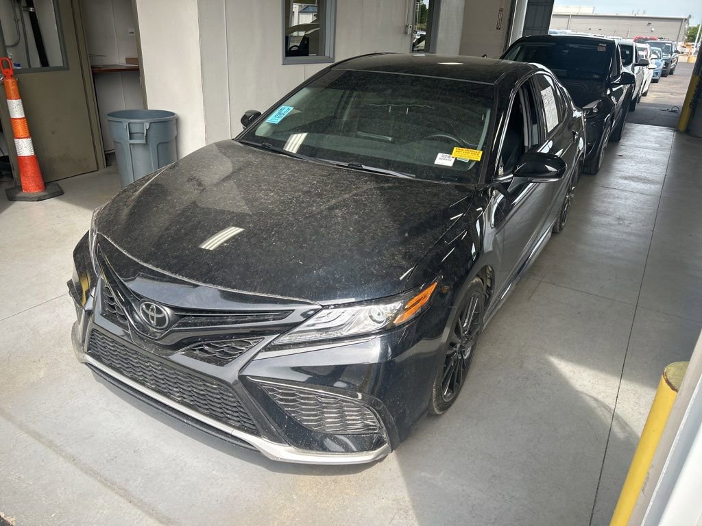Used 2024 Toyota Camry XSE FWD image 1