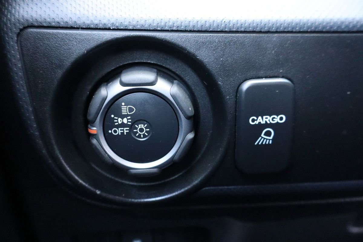 Used 2013 Honda Ridgeline Sport image 28