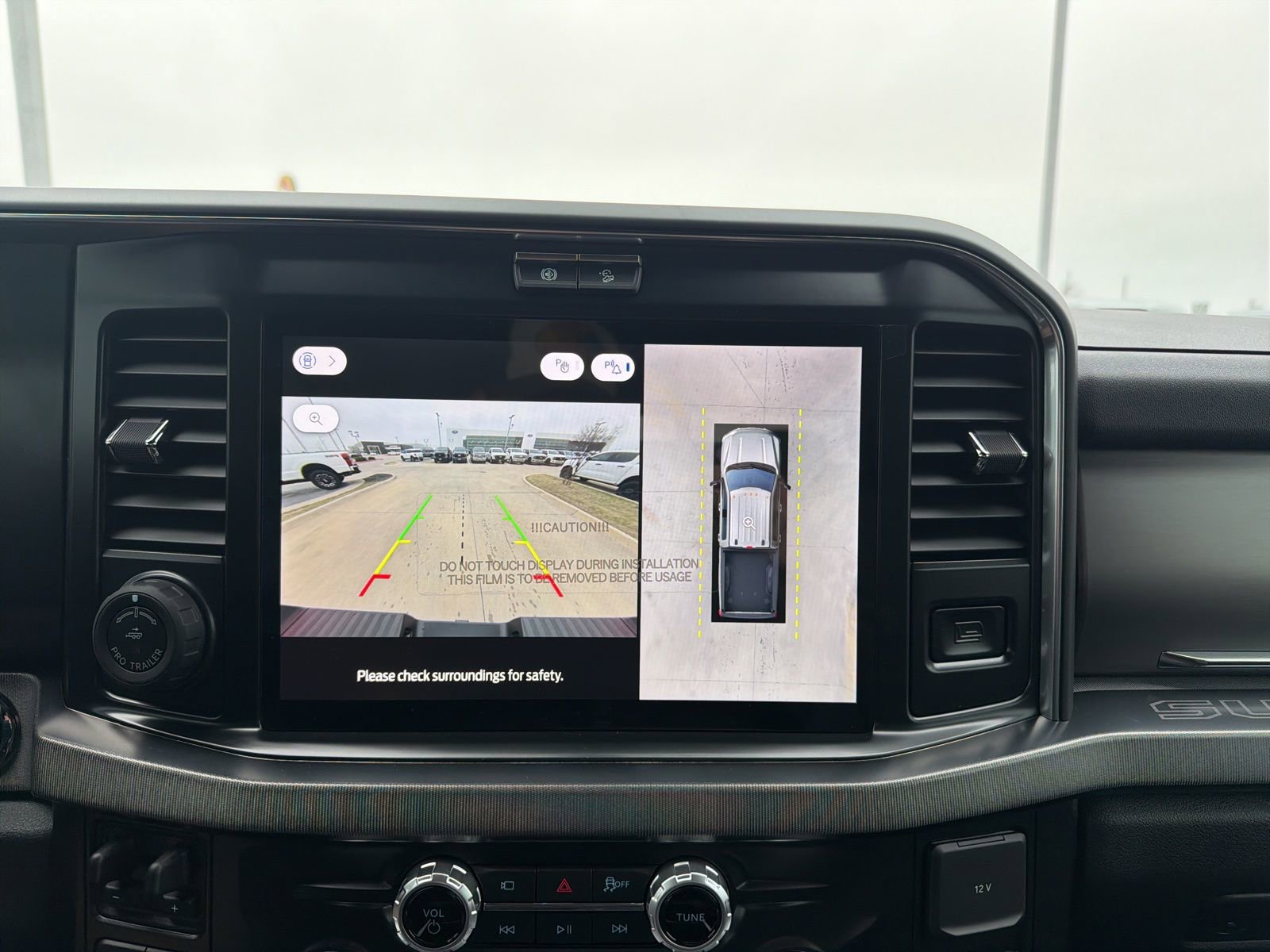 New 2026 Ford F250 Platinum w/ FX4 Off-Road Package image 18