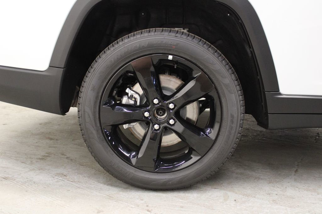 New 2025 Jeep Grand Cherokee L Limited w/ Black Appearance Package image 37