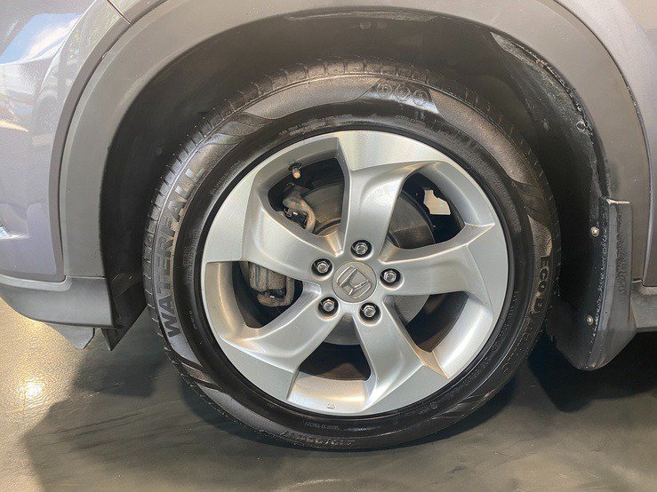 Used 2016 Honda HR-V LX image 7