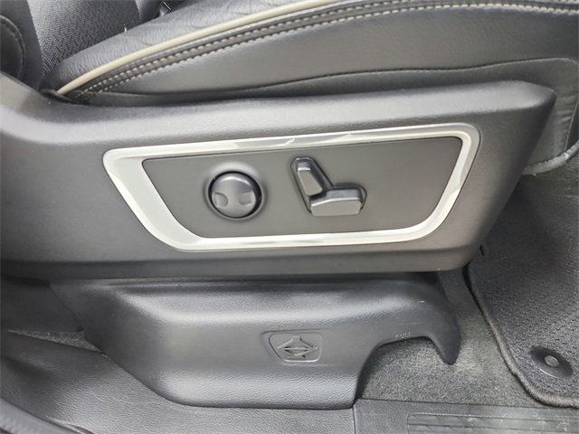 Used 2023 RAM 1500 Laramie image 37