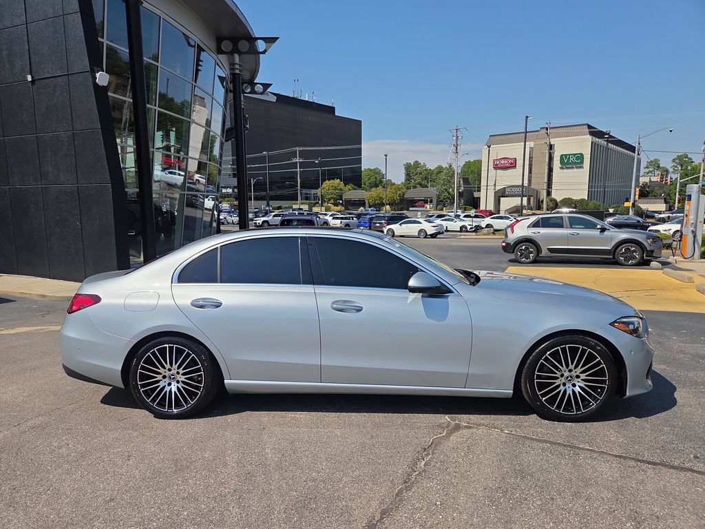 Certified 2022 Mercedes-Benz C 300 4MATIC Sedan image 5