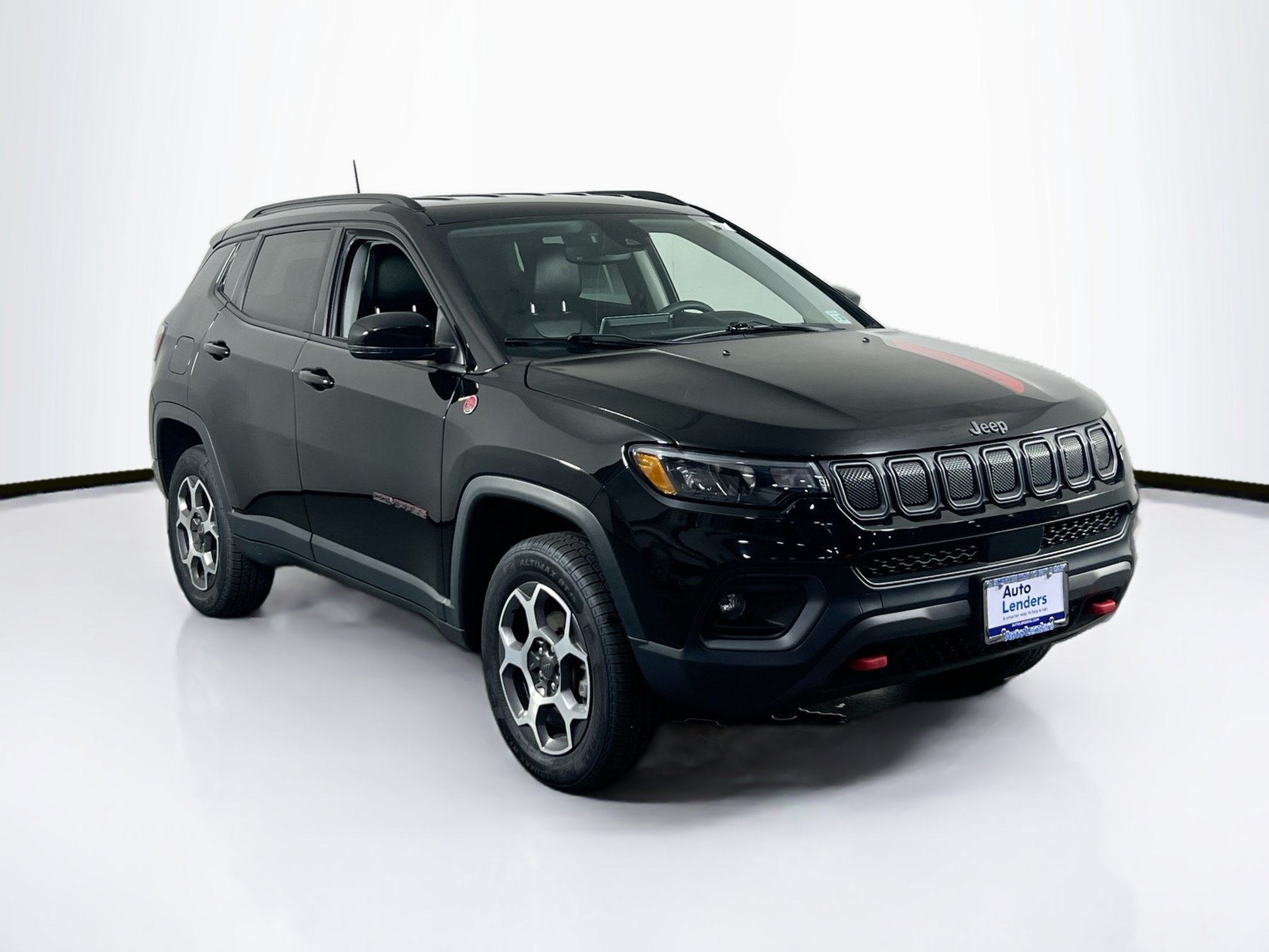 Used 2022 Jeep Compass Trailhawk AWD/4WD image 3
