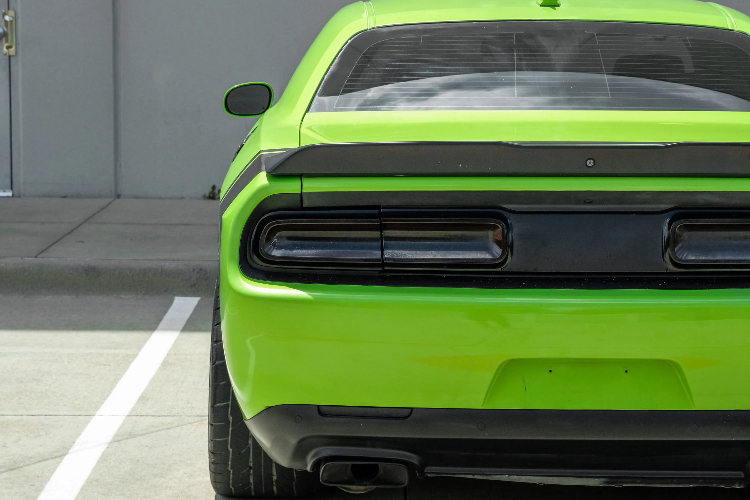 Used 2015 Dodge Challenger R/T Scat Pack w/ Scat Pack Appearance Package RWD image 40