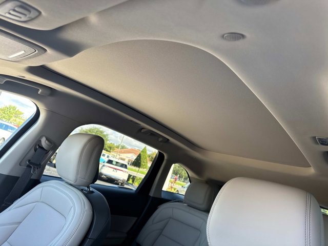 New 2025 Lincoln Nautilus Premier w/ Equipment Group 102A image 31