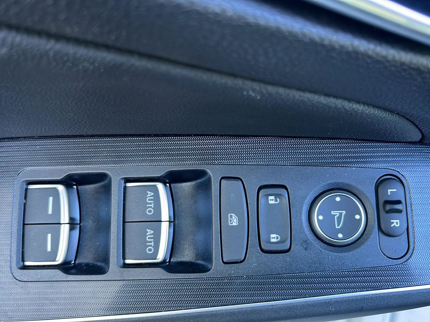 Used 2024 Honda Civic Touring image 6