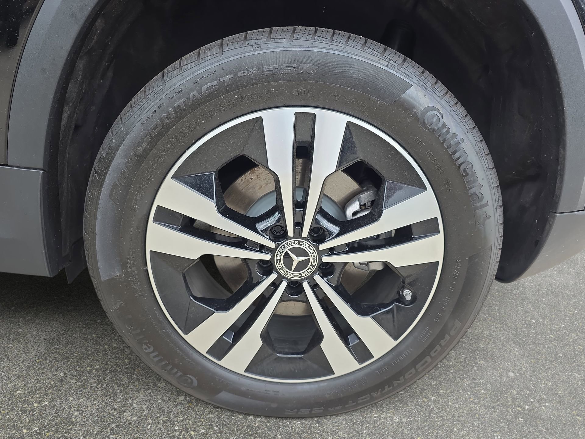 Certified 2025 Mercedes-Benz GLA 250 4MATIC image 32