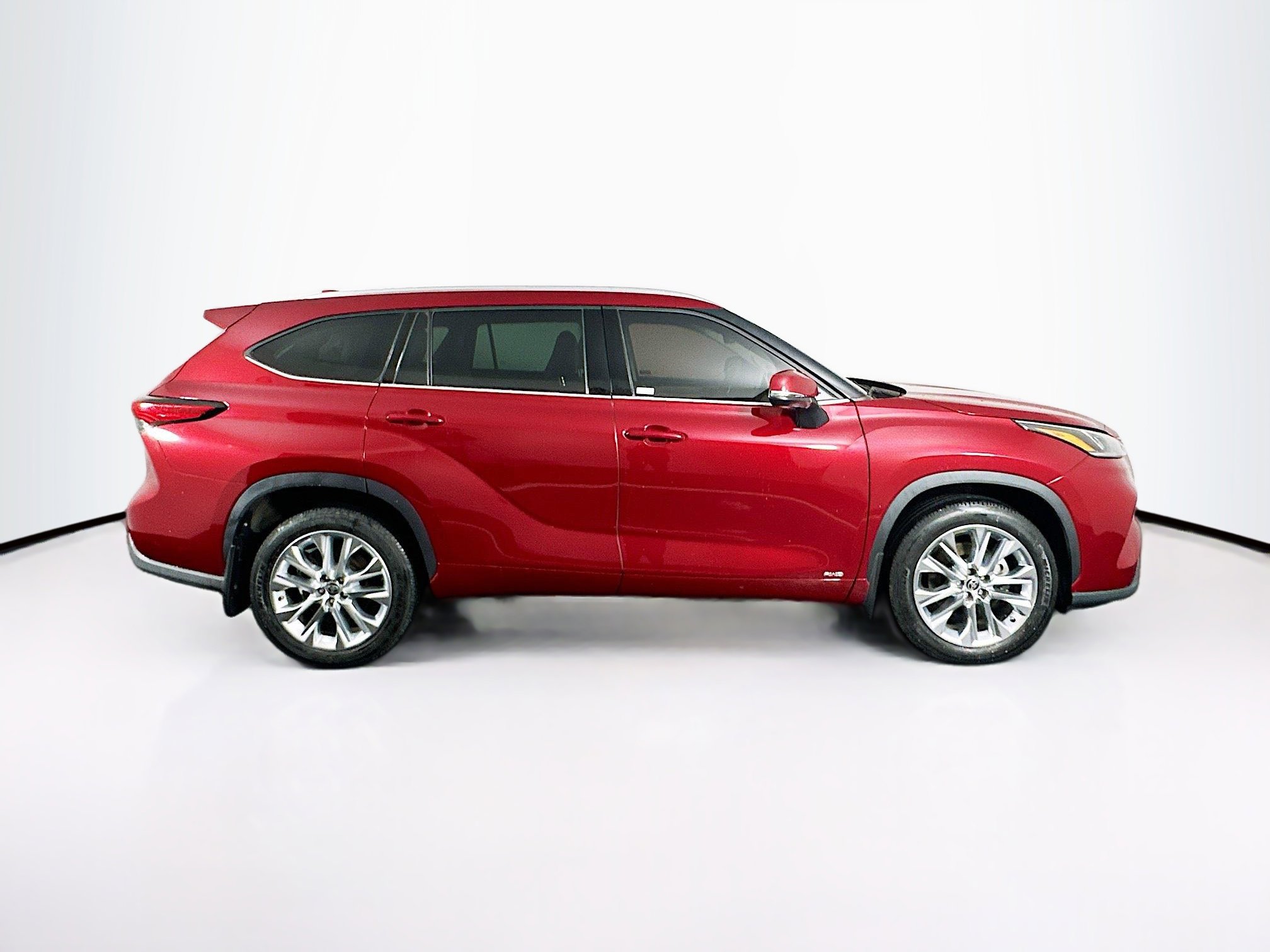 Used 2022 Toyota Highlander Limited image 10