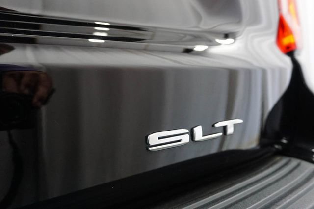 Used 2024 GMC Yukon SLT image 14