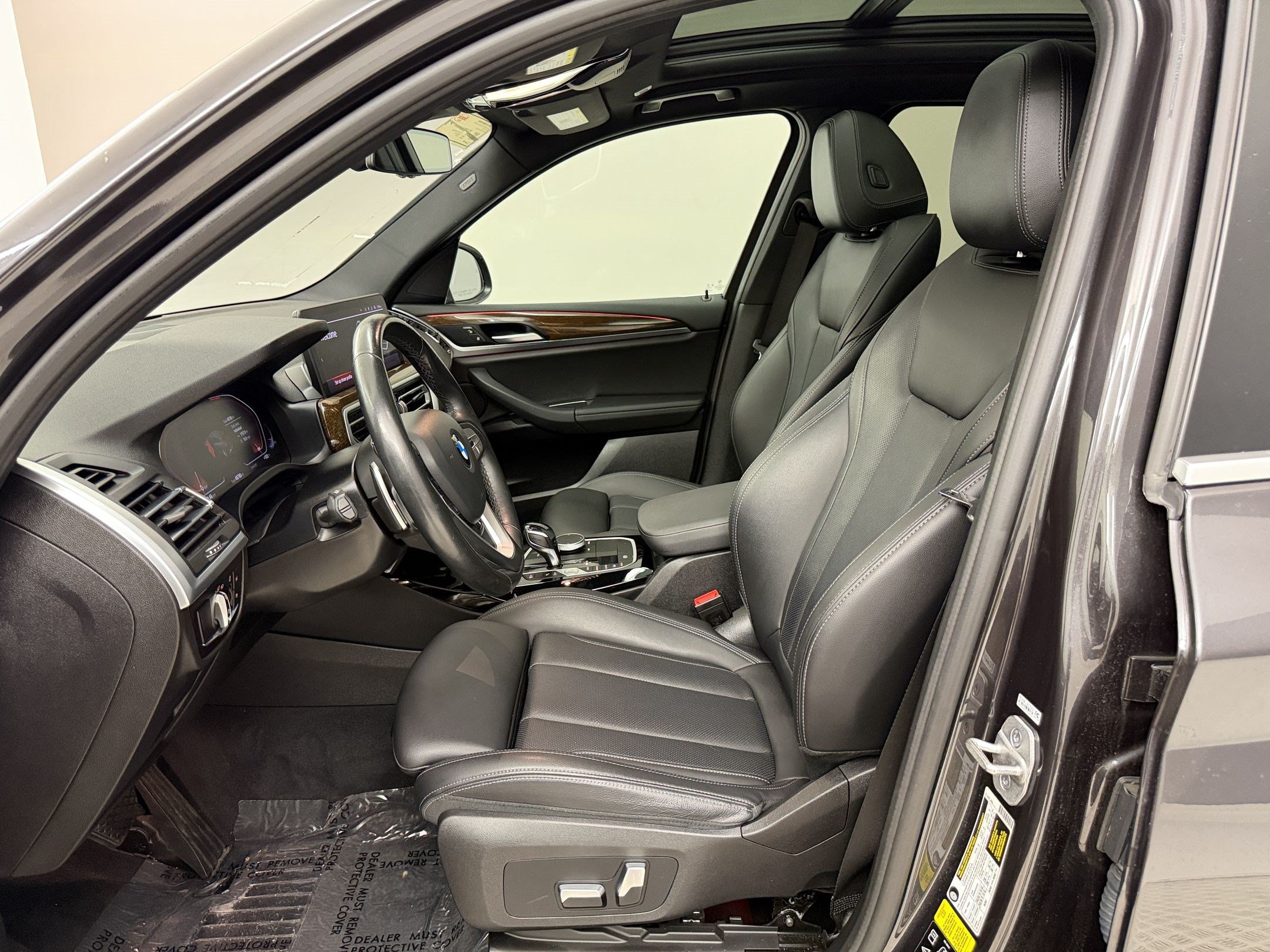 Used 2022 BMW X3 xDrive30i w/ Convenience Package AWD/4WD image 5
