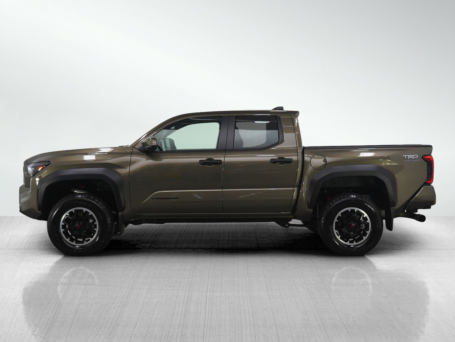 Used 2026 Toyota Tacoma TRD Off-Road w/ TRD Off Road Upgrade Package image 2