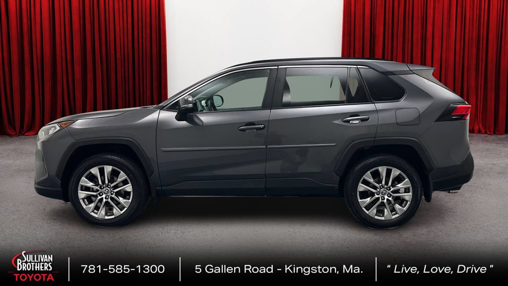 Certified 2021 Toyota RAV4 XLE Premium AWD/4WD image 8