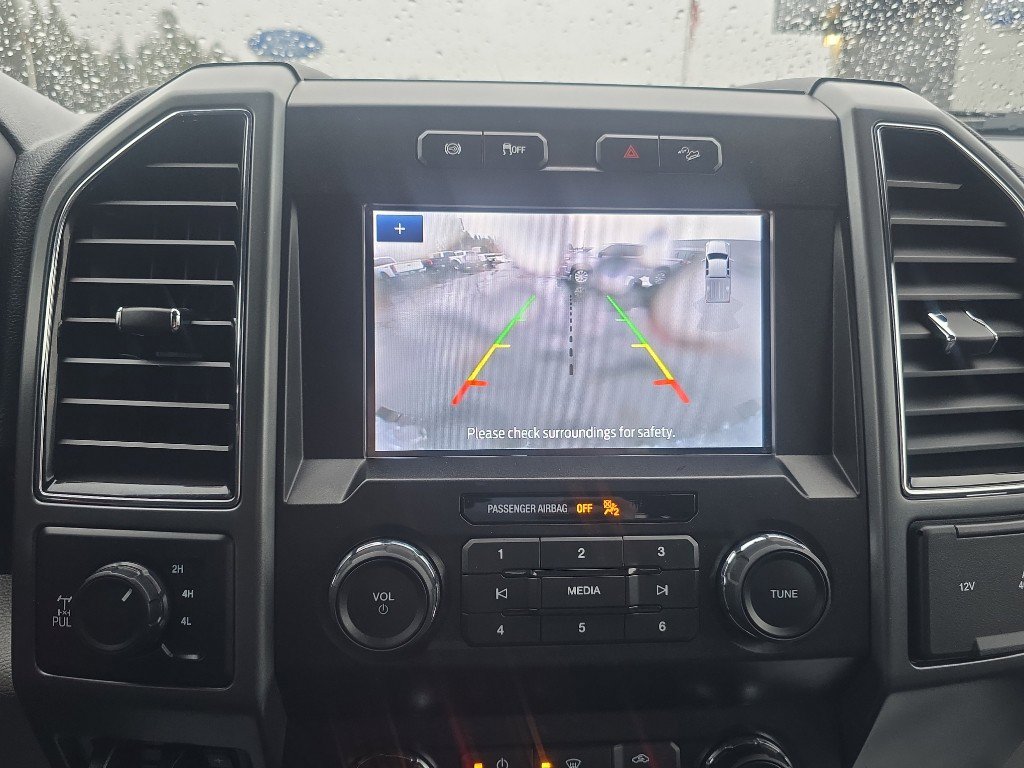 Used 2022 Ford F350 XLT w/ XLT Premium Package image 15