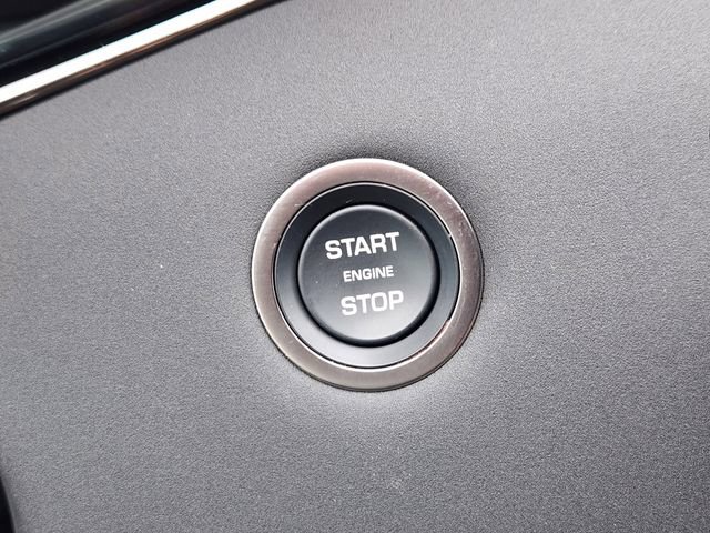 Certified 2025 Land Rover Range Rover Evoque S image 23