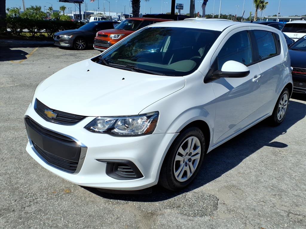 Used 2019 Chevrolet Sonic LT image 3