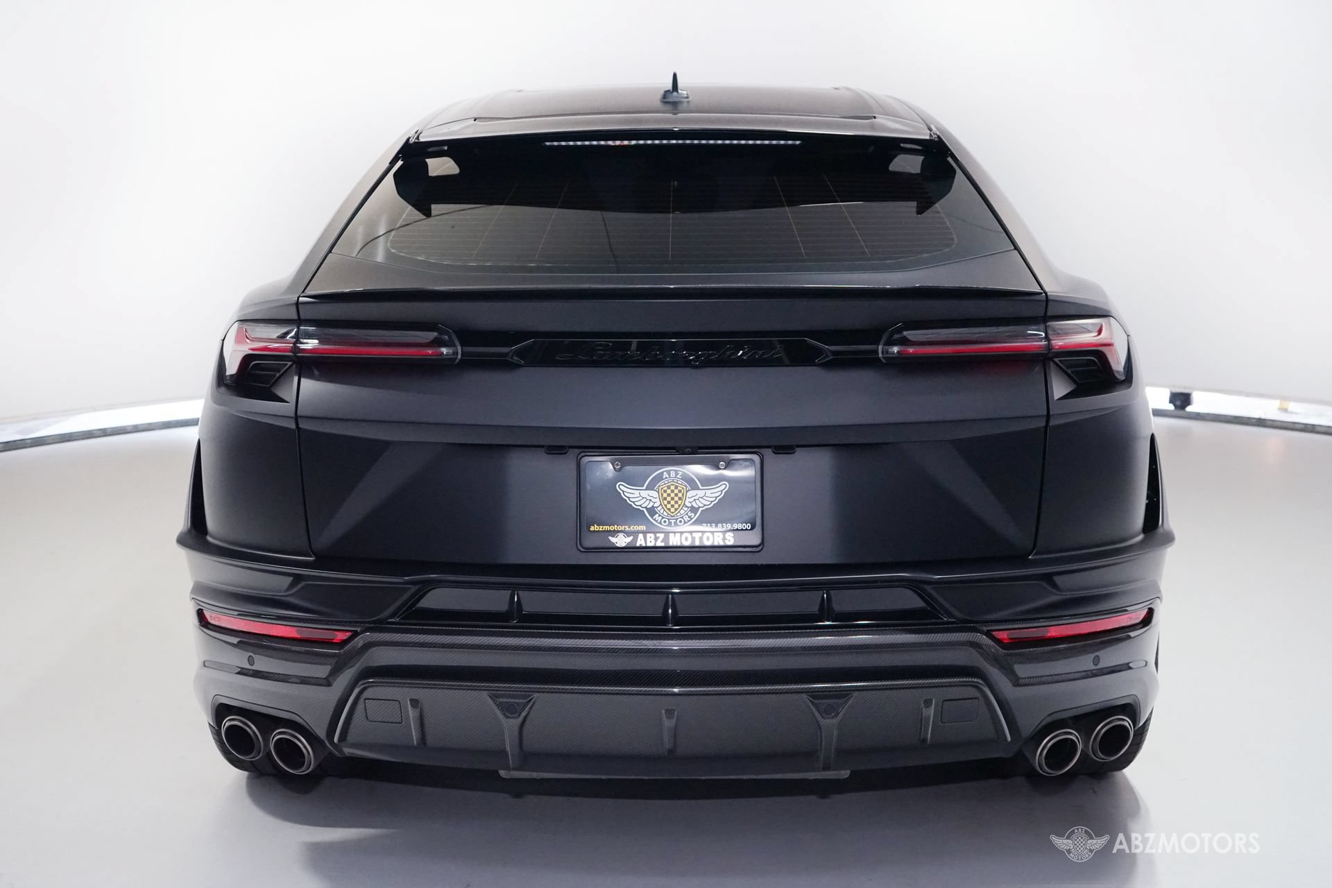 Used 2023 Lamborghini Urus Performante AWD/4WD image 8