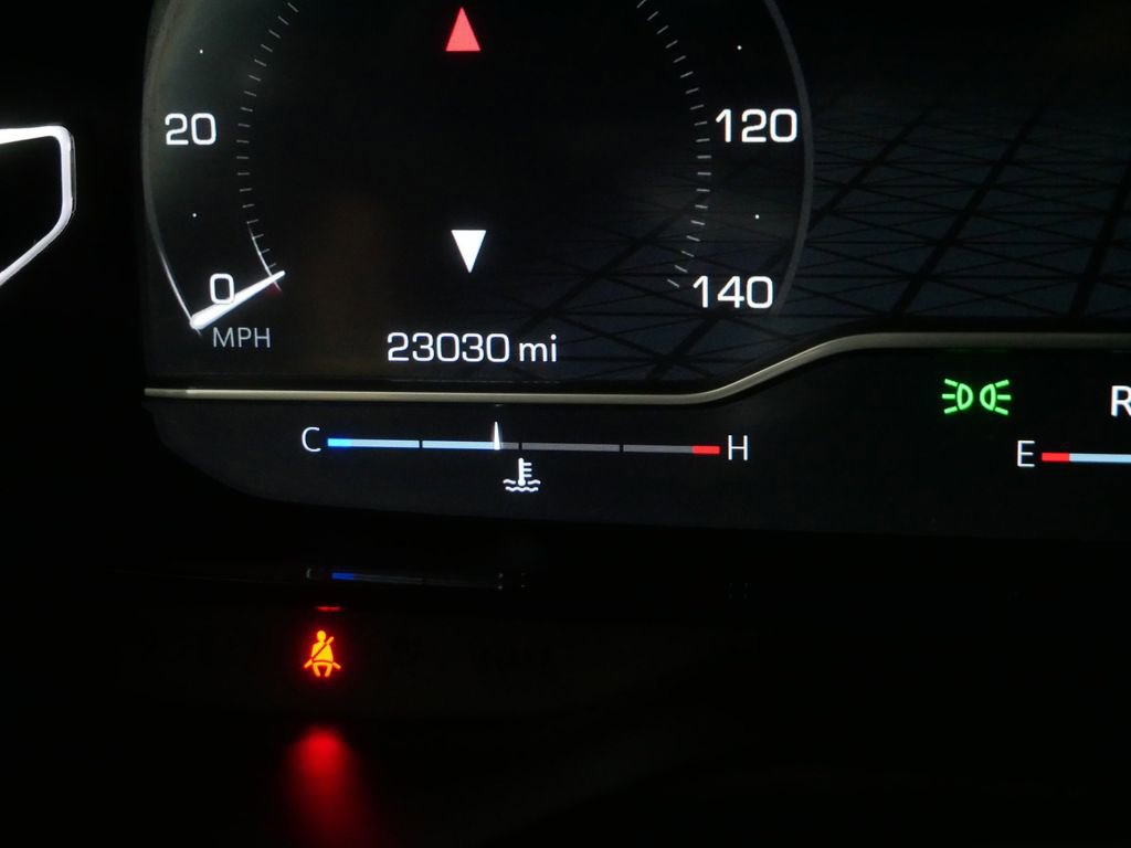 Used 2023 GMC Yukon XL Denali image 37