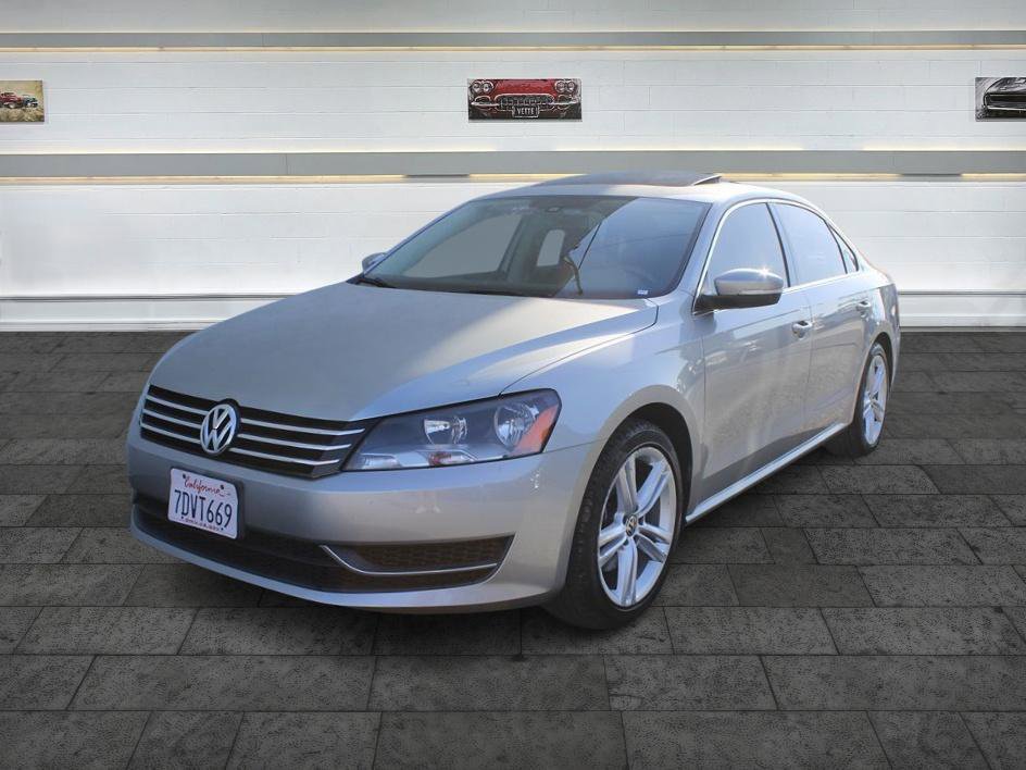 Used 2014 Volkswagen Passat 1.8T SE image 3