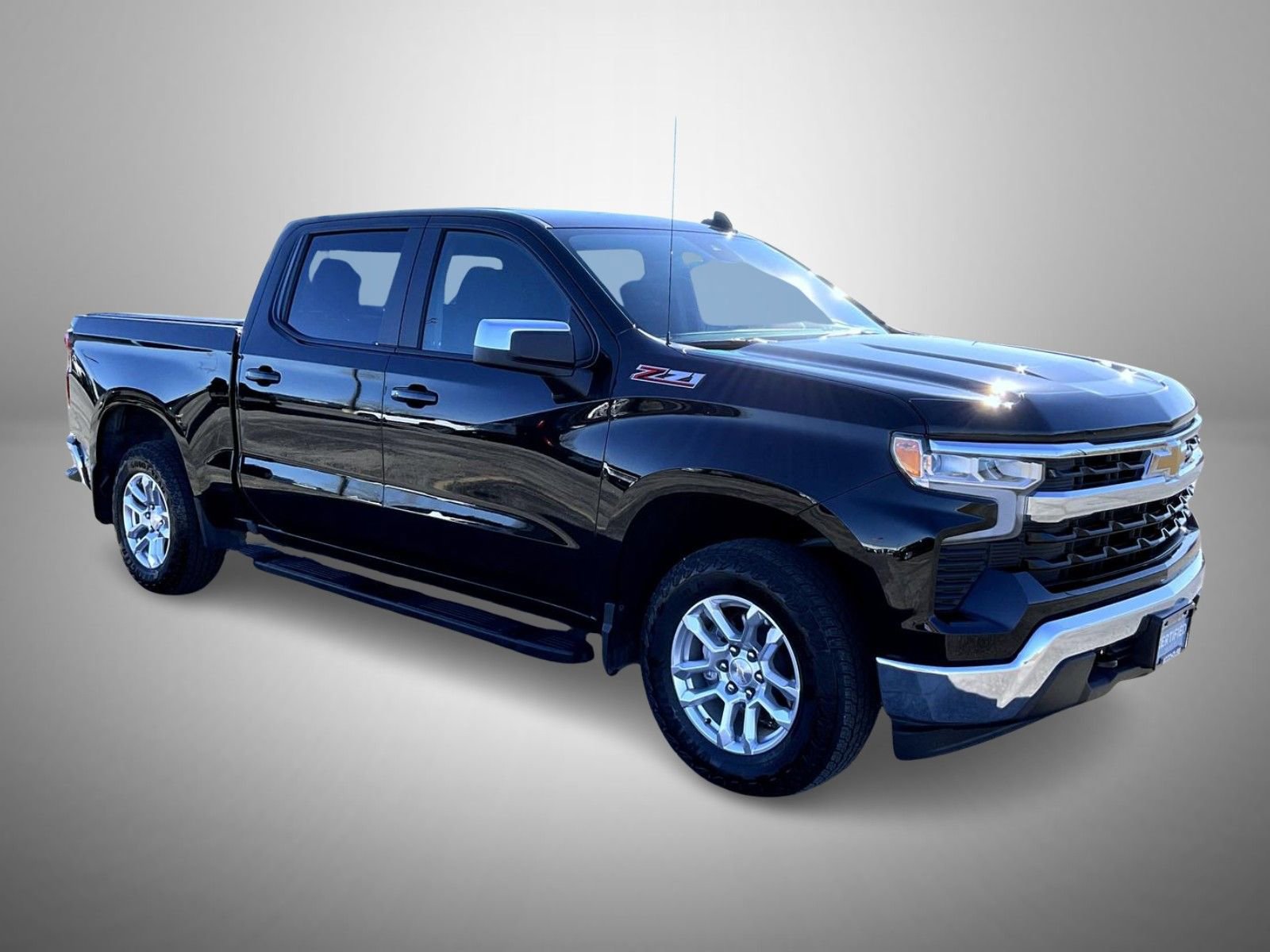 Certified 2023 Chevrolet Silverado 1500 LT w/ Z71 Off-Road Package image 3