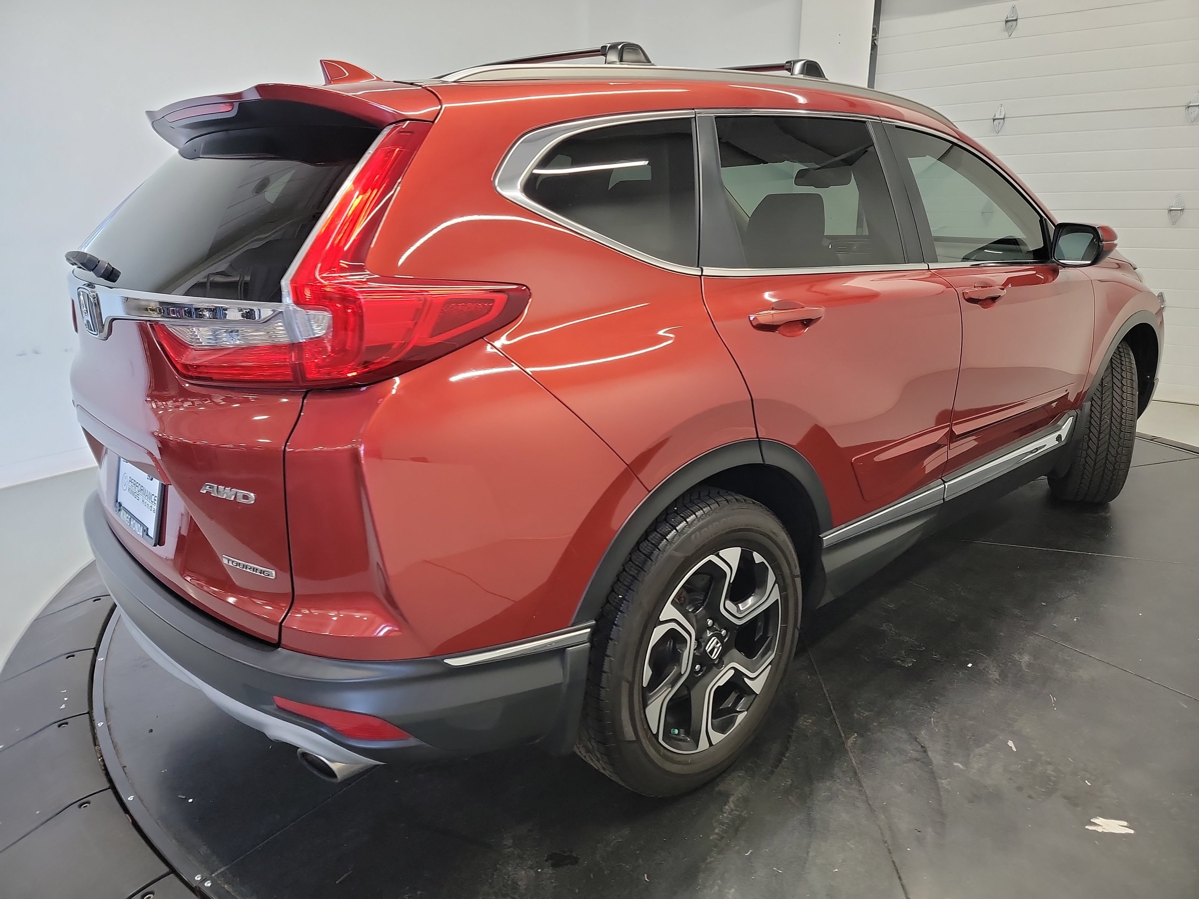 Used 2018 Honda CR-V Touring image 9