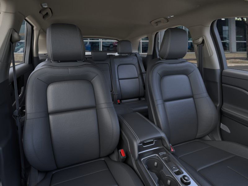 Used 2026 Lincoln Corsair Premiere image 10