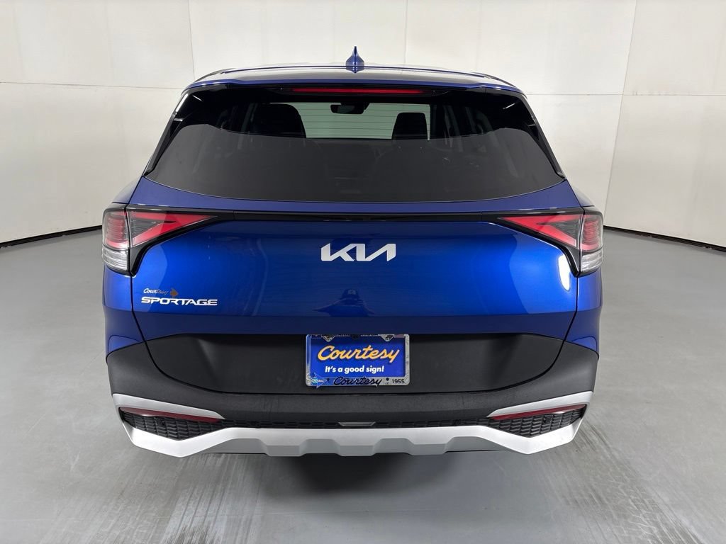 Used 2025 Kia Sportage EX FWD image 7