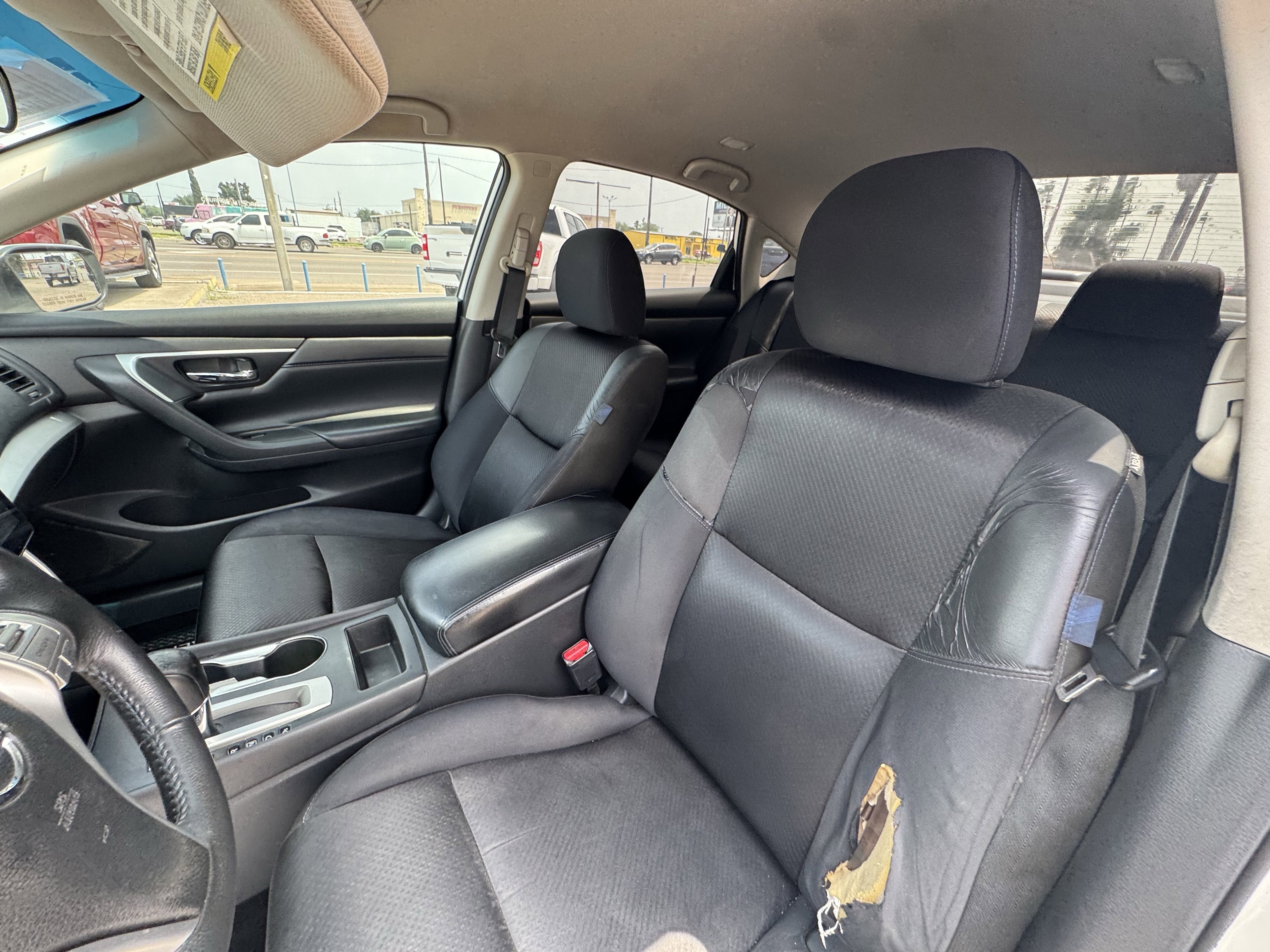 Used 2016 Nissan Altima 2.5 SR FWD image 21