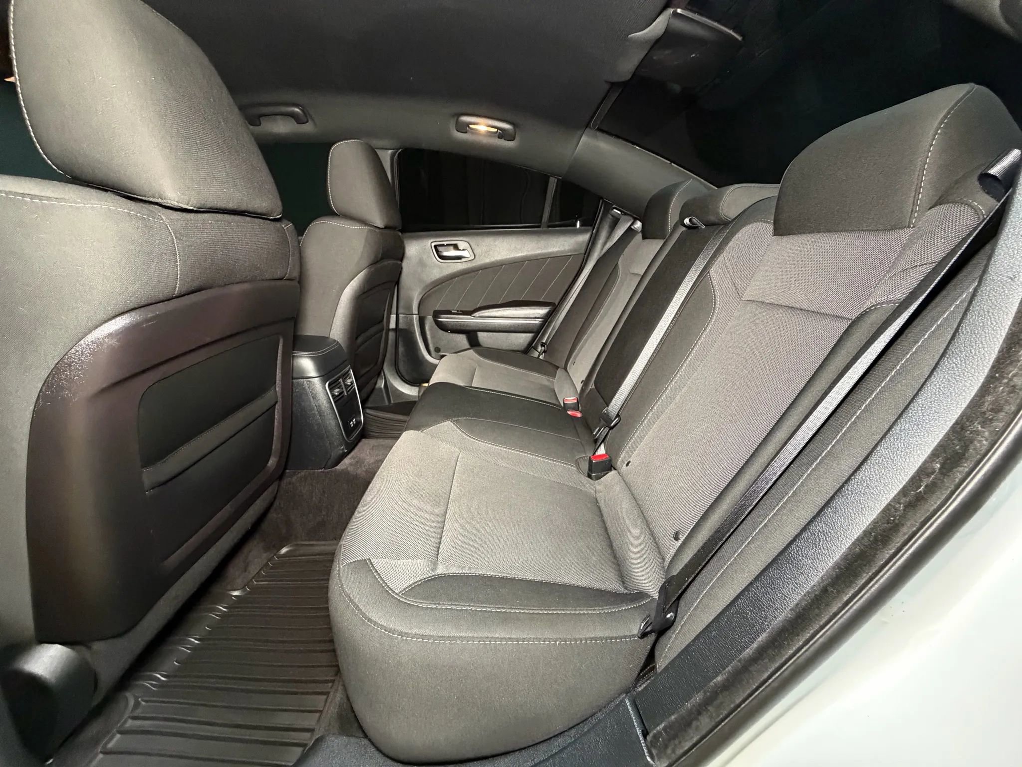 Used 2016 Dodge Charger R/T w/ Navigation & Travel Group image 20