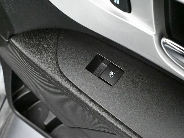 Used 2017 Chevrolet Equinox LT w/ Convenience Package image 39