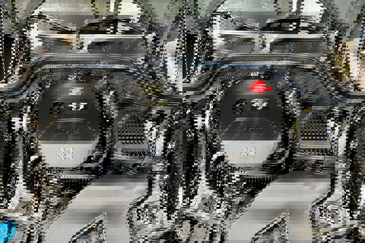 Used 2016 MINI Cooper 2-Door Hardtop image 29