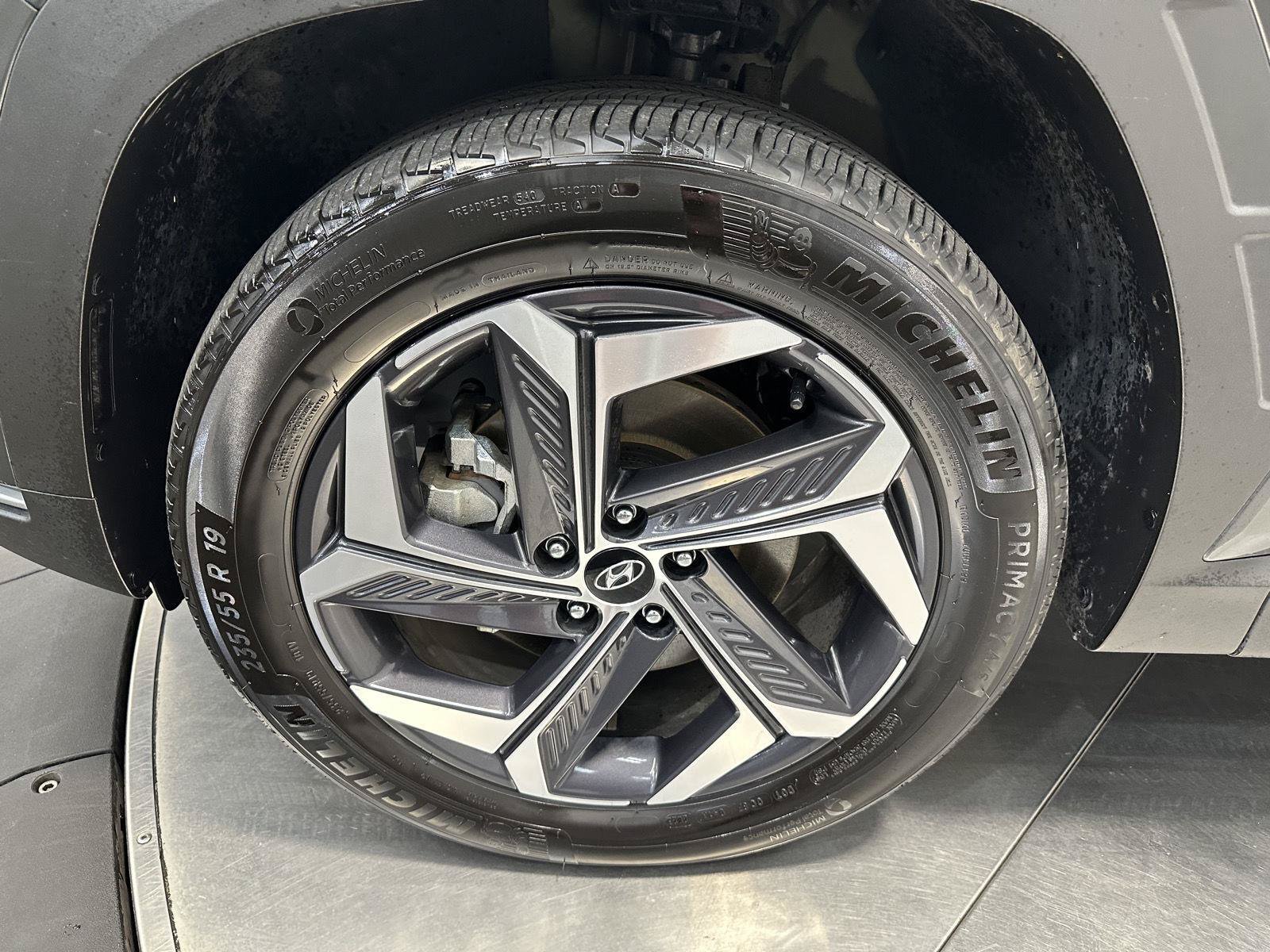 Certified 2024 Hyundai Tucson SEL AWD/4WD image 9