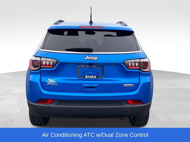 Used 2022 Jeep Compass Latitude w/ Convenience Group AWD/4WD image 4