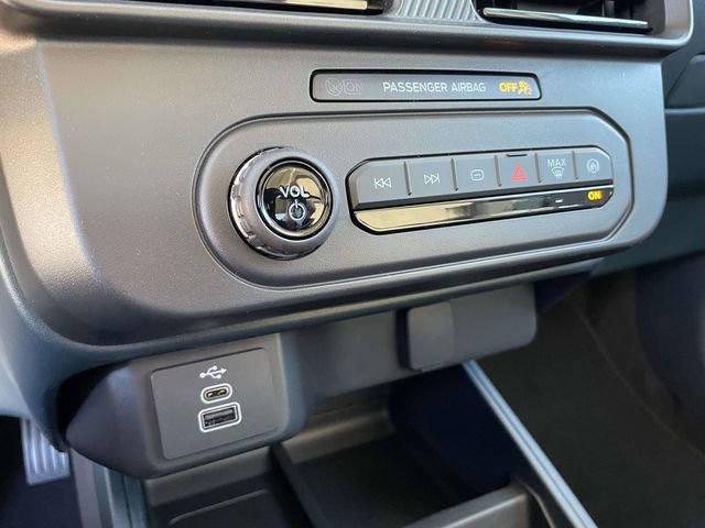 New 2026 Ford Maverick XL FWD image 11