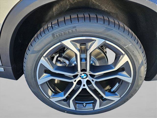 Used 2026 BMW X5 xDrive40i AWD/4WD image 10