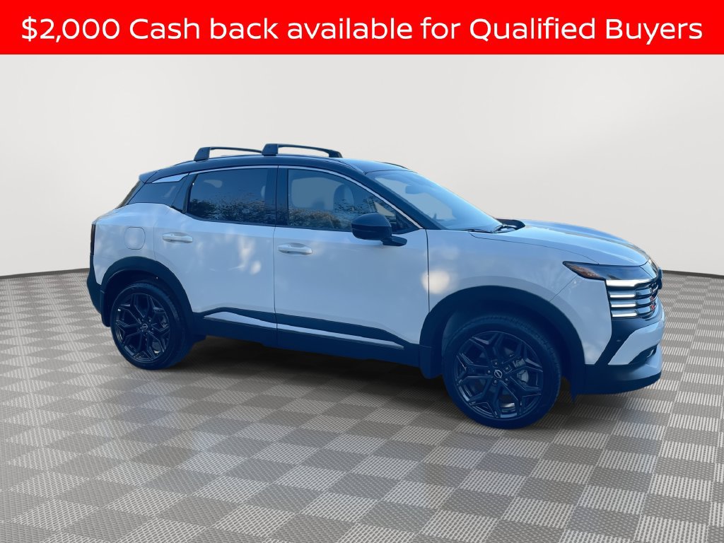 New 2026 Nissan Kicks SR w/ Cold Weather Package AWD/4WD image 13