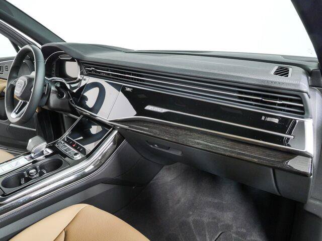 Used 2023 Audi Q7 3.0T Prestige w/ Prestige Package AWD/4WD image 26