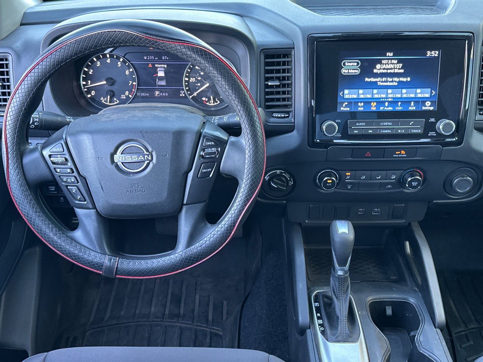 Used 2022 Nissan Frontier S AWD/4WD image 14