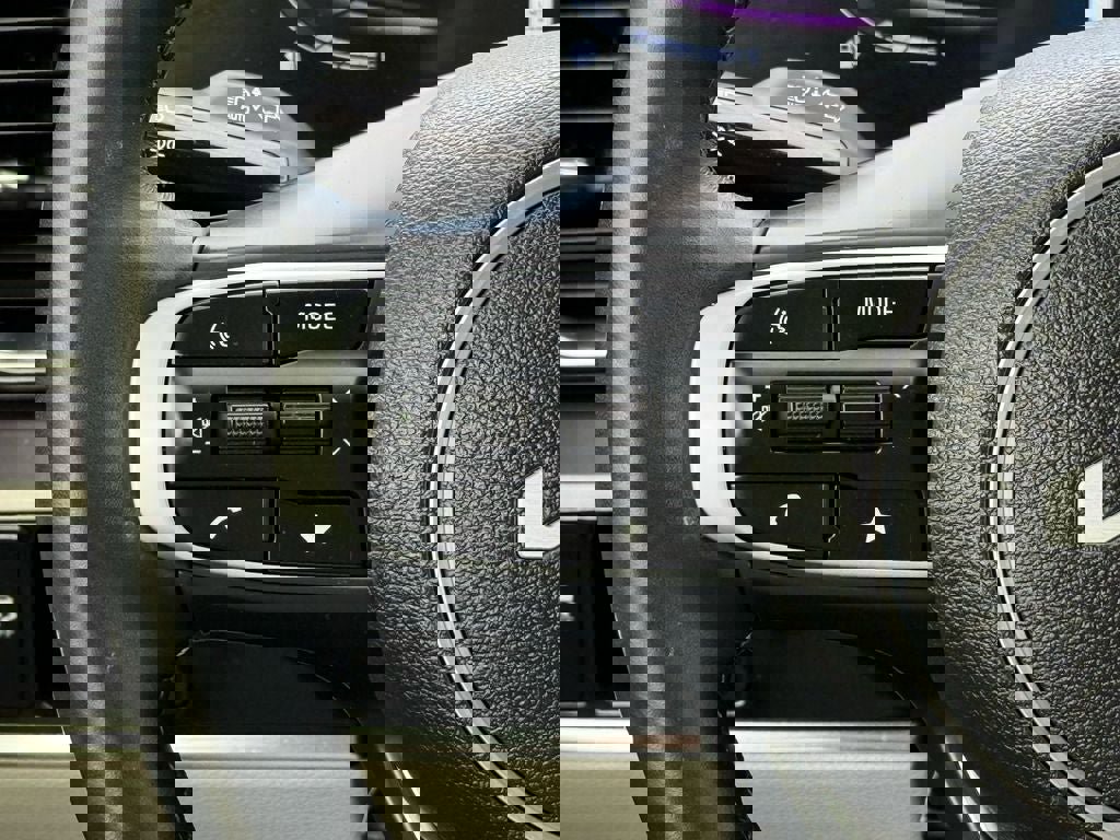 Used 2025 Kia Sportage EX w/ Premium Package image 20