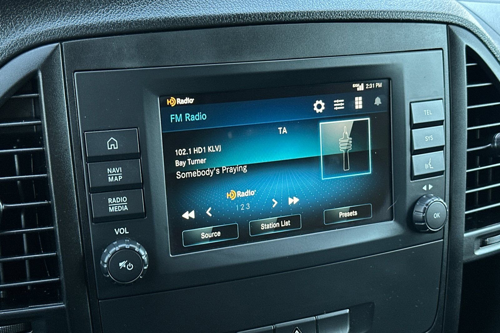 Used 2022 Mercedes-Benz Metris image 17