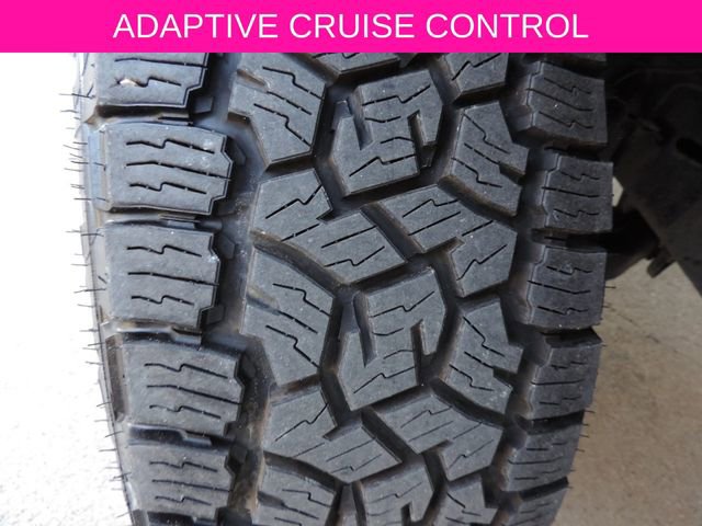 Used 2021 Nissan Titan SV w/ SV Convenience Package image 18