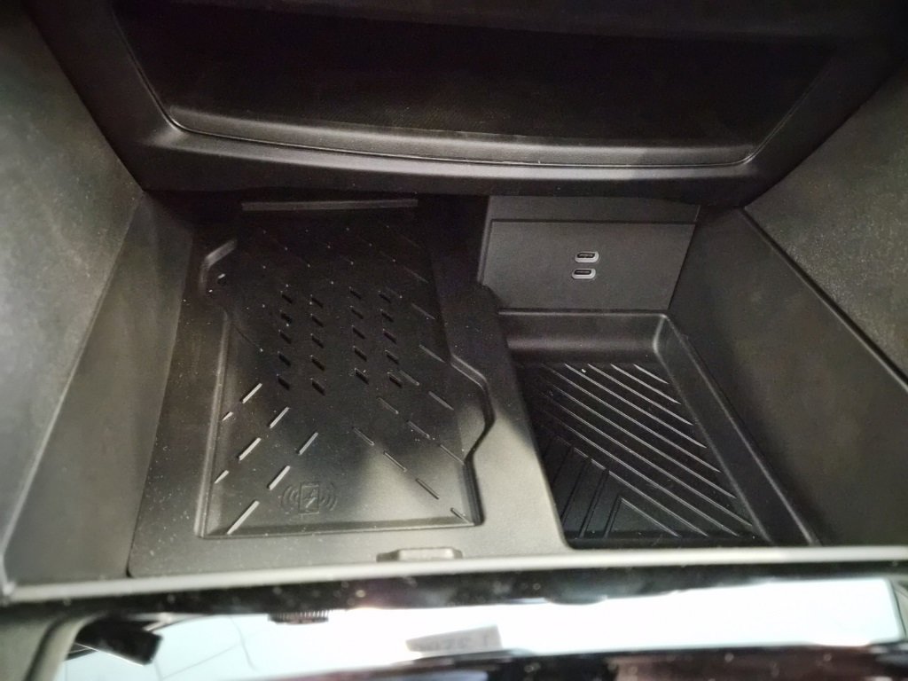 New 2026 Chrysler Pacifica Limited w/ S Appearance Package image 32