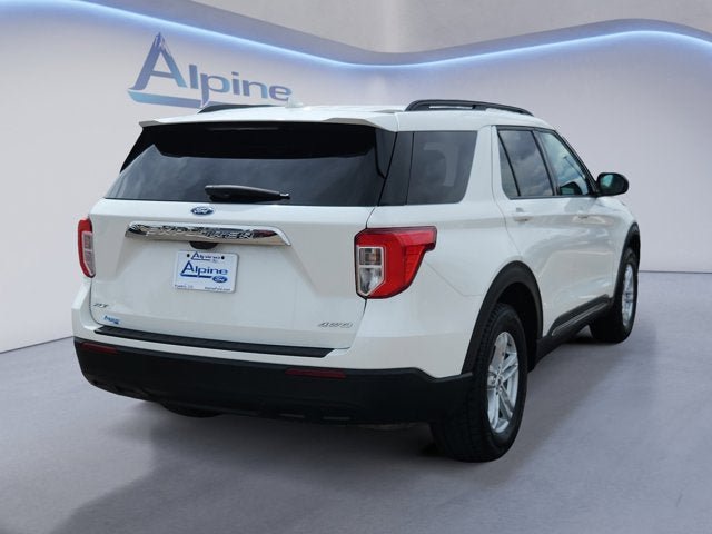 Certified 2023 Ford Explorer XLT AWD/4WD image 5