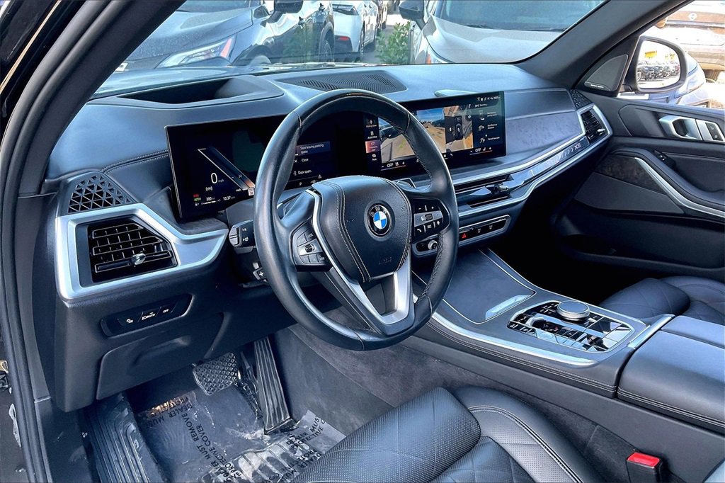 Used 2025 BMW X5 sDrive40i image 14