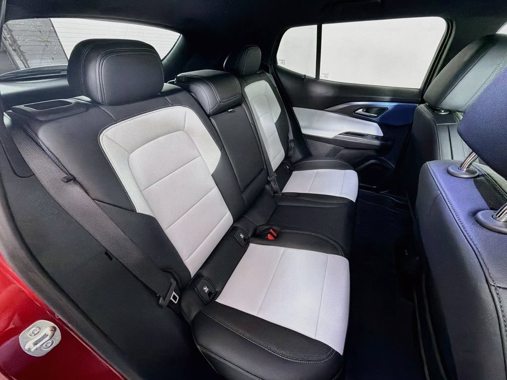 New 2026 Chevrolet Equinox EV LT FWD image 26