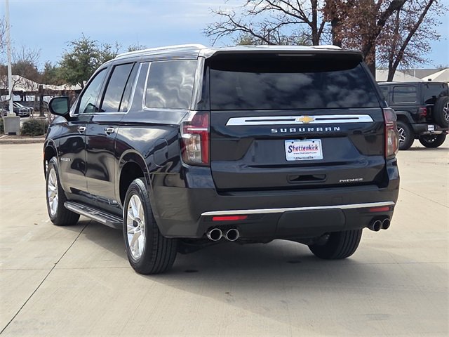 Used 2023 Chevrolet Suburban Premier image 6